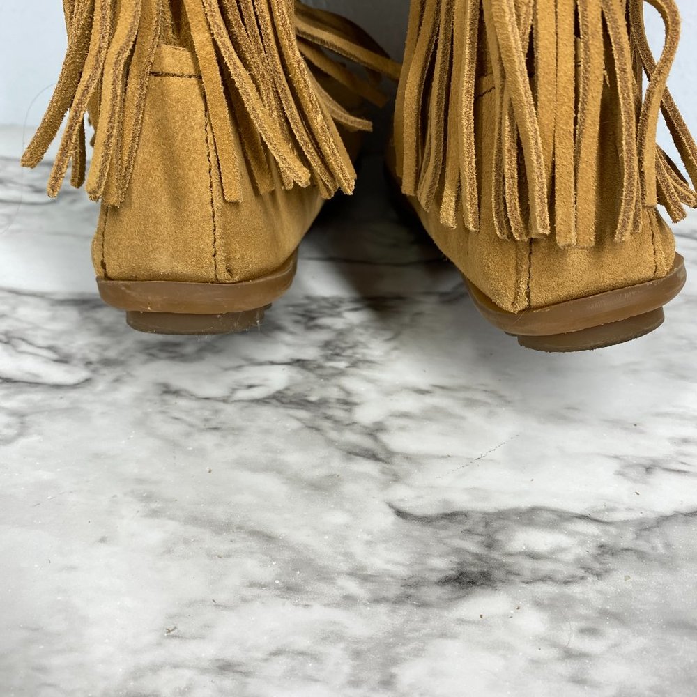 Minnetonka Womens 5 Layer Fringe Boot 1657t Size 6 - image 6